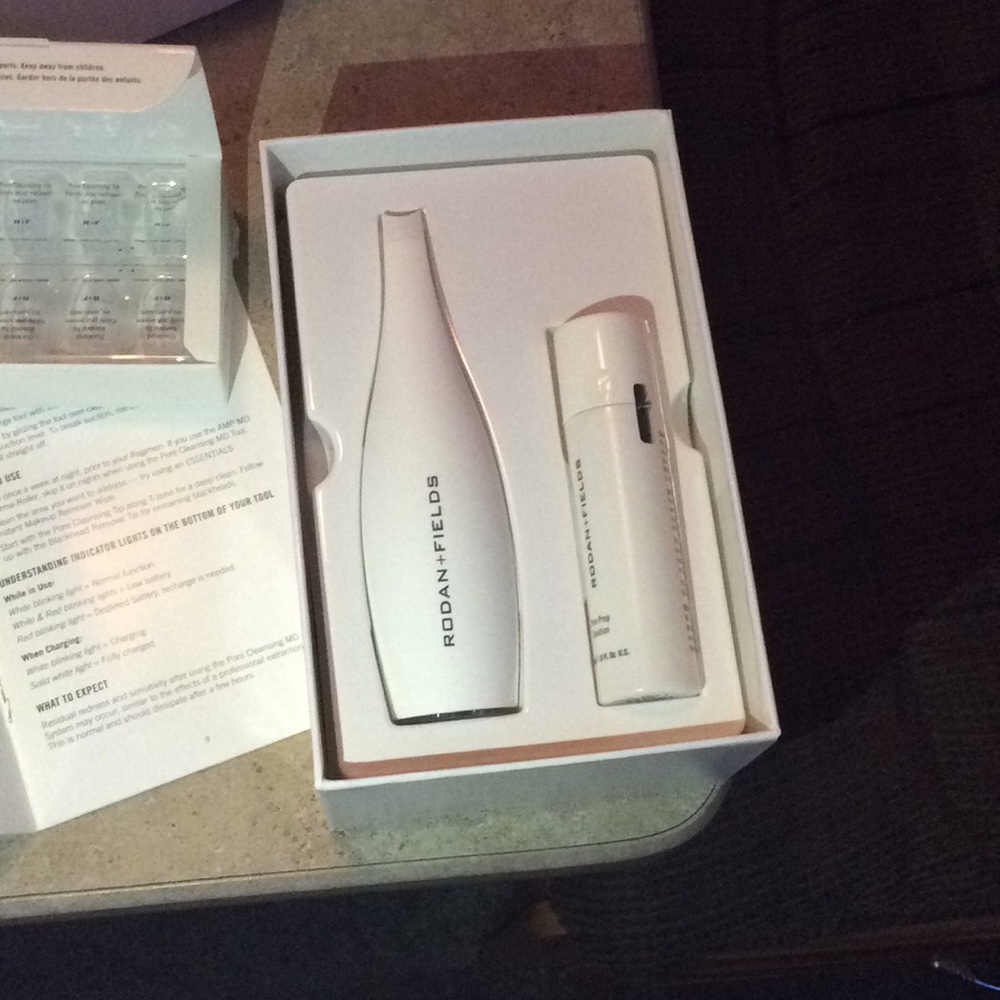 R+F Pore cleanser - Picture 2 of 5
